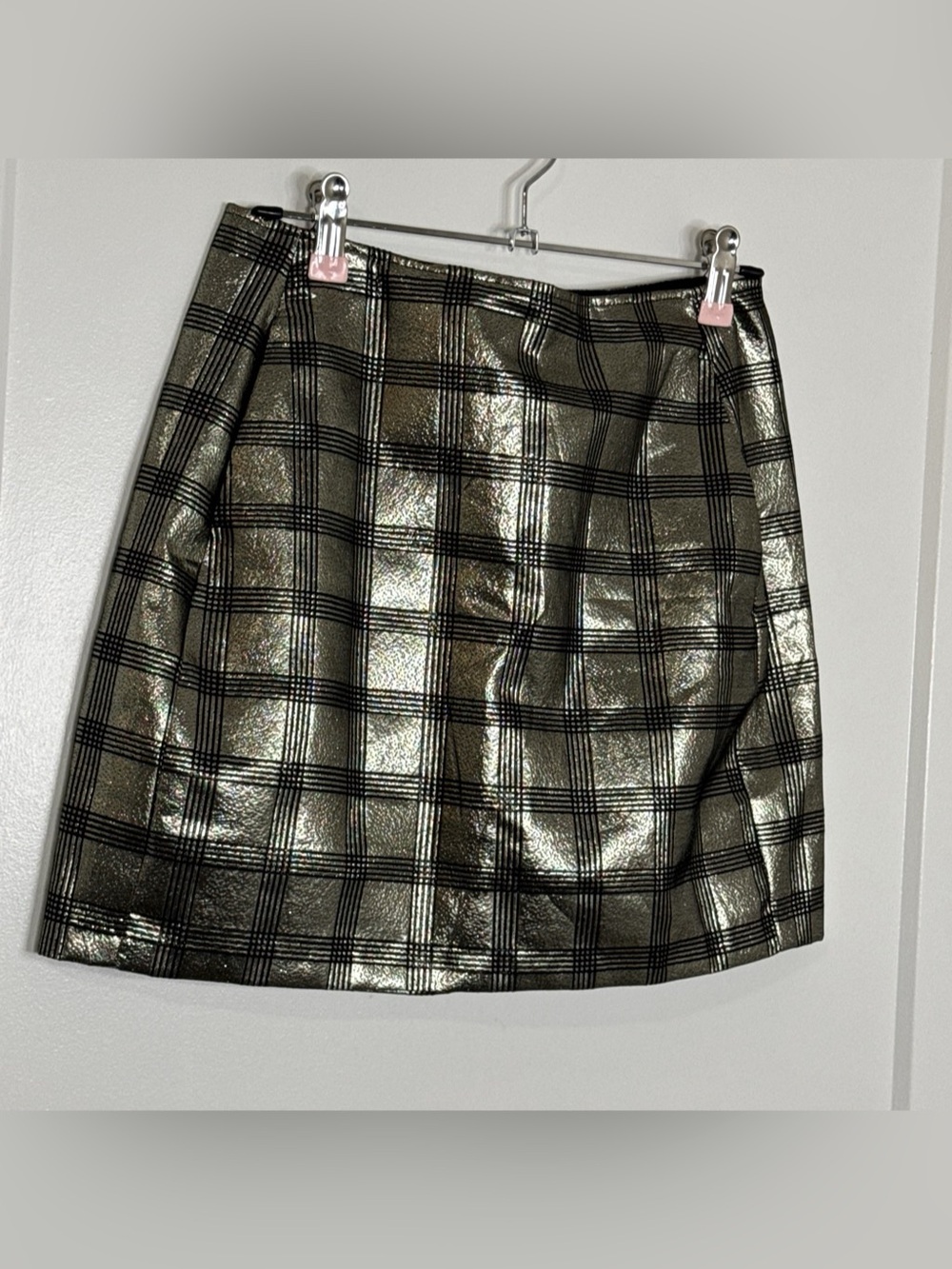 Forever 21 Metallic Plaid Mini Skirt in Gold & Black Size Medium